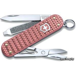 Купить Мультитул Victorinox Classic Precious Alox 0.6221.405G в Минске, доставка по Беларуси